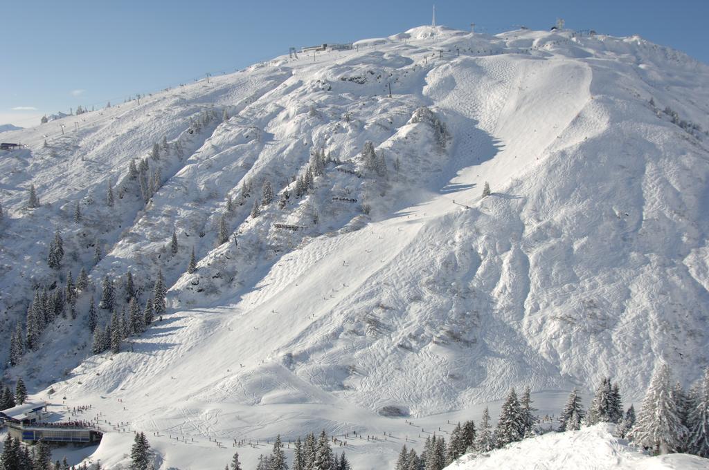 Berghotel Basur - Das Schihotel Am Arlberg Flirsch Εξωτερικό φωτογραφία
