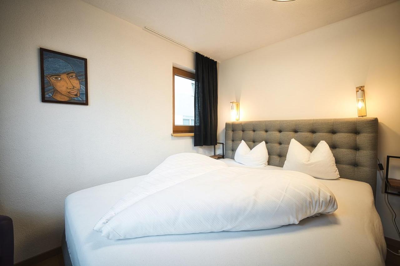 Berghotel Basur - Das Schihotel Am Arlberg Flirsch Εξωτερικό φωτογραφία