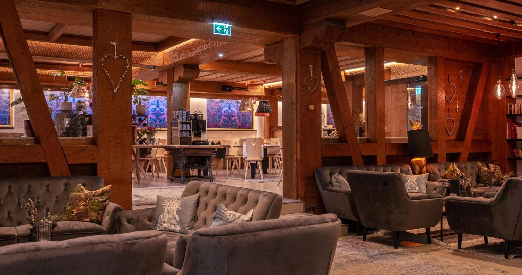 Berghotel Basur - Das Schihotel Am Arlberg Flirsch Εξωτερικό φωτογραφία